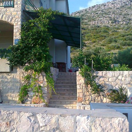 Lastovo Apartments Silvana מראה חיצוני תמונה