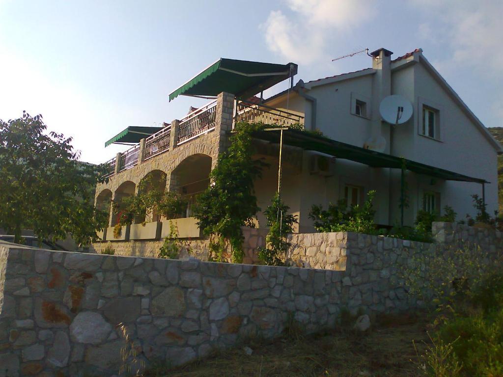 Lastovo Apartments Silvana מראה חיצוני תמונה
