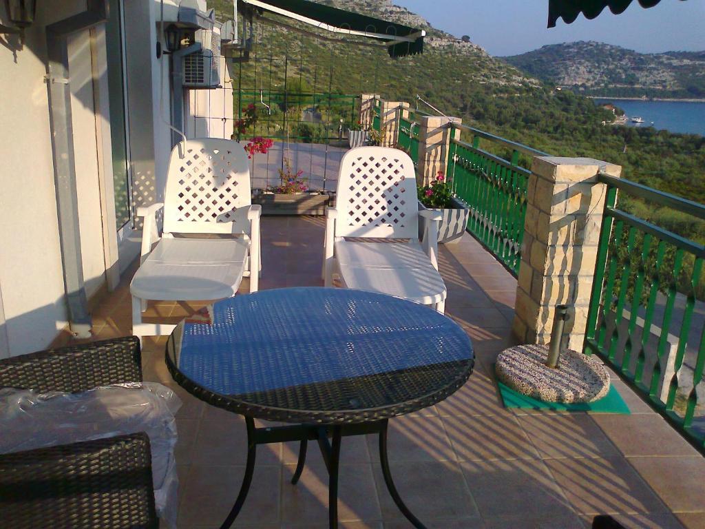 Lastovo Apartments Silvana מראה חיצוני תמונה