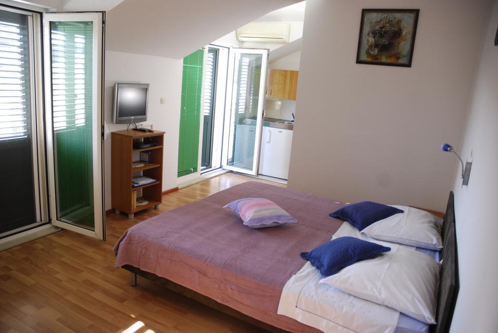 Lastovo Apartments Silvana מראה חיצוני תמונה