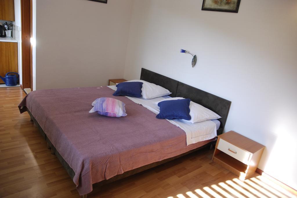 Lastovo Apartments Silvana מראה חיצוני תמונה